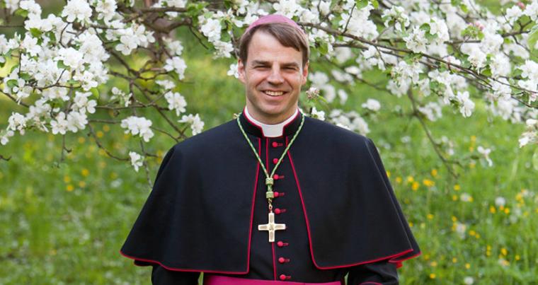 2014-06-16_pbp_Bischof_Stefan_Oster_Portrait_(2)_-810x500.jpg