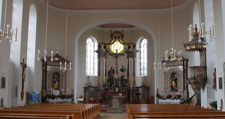 Huttenheim_Church_Inside-810x500.jpg