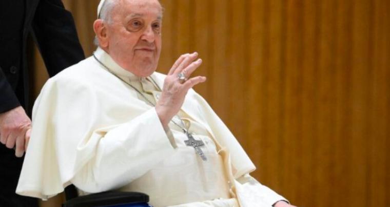 pope-chair-810x500.jpg