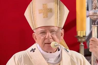 Archbishop_Marek_Jedraszewski_810_500_75_s_c1.jpg