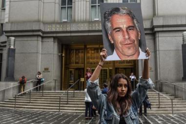 jeffrey_epstein_810_500_75_s_c1.jpg