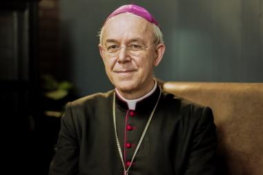 Bishop-Athanasius-Schneider-810x500.jpg