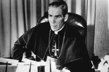 Bishop_Fulton_J._Sheen_1956.jpeg