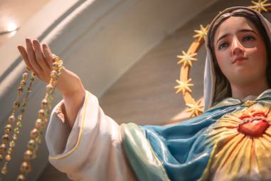 Catholic_statue_our_Lady_of_the_Holy_rosary_Immaculate_heart_Virgin_Mary.jpg
