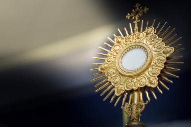 Eucharistic-adoration-e1750171095602.jpg