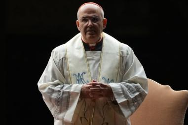 GettyImages-2204213348.jpg