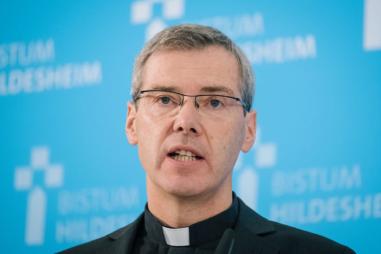 Heiner_Wilmer_bishop_of_Hildesheim_GettyImages-810x500.jpg