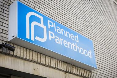 Planned-Parenthood-810x500.jpg