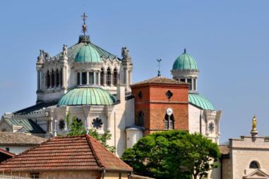 Shrine-of-St.-Jean-Vianney-in-Ars-France-scaled-e1690813591869-810x500.jpg