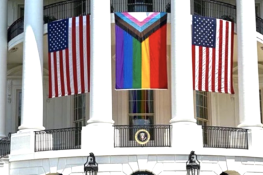 White-House-pride-flag-810x500.png