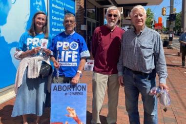 pro-lifers-810x500-1-810x500.jpg