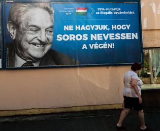 20170706_komarom_soros_plagat_442306.jpg