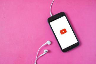 Youtube_phone_Credit_I_AM_NIKOM_Shutterstock_CNA.jpg