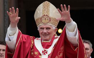 Benedict-XVI-UK-red-e1772626246466-810x500.jpeg