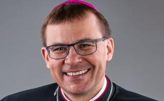 Biskup-tomas-holub.jpg