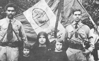 Cristero-leaders-and-their-banner.jpg