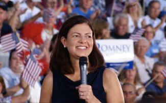 KellyAyotte.jpg