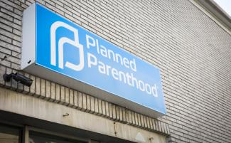 Planned-Parenthood-810x500.jpg