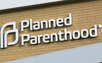 Planned-Parenthood_sign-810x500.jpg