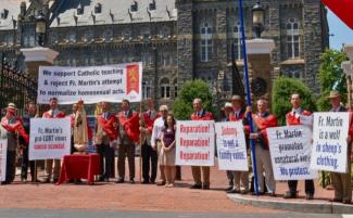 TFP-Fr-Martin-protest-group-1-810x500.jpg