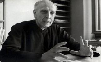 pedro-arrupe-810x500.jpg