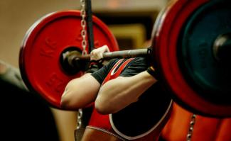 powerlifting-e1699627798155.jpg