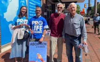 pro-lifers-810x500-1-810x500.jpg